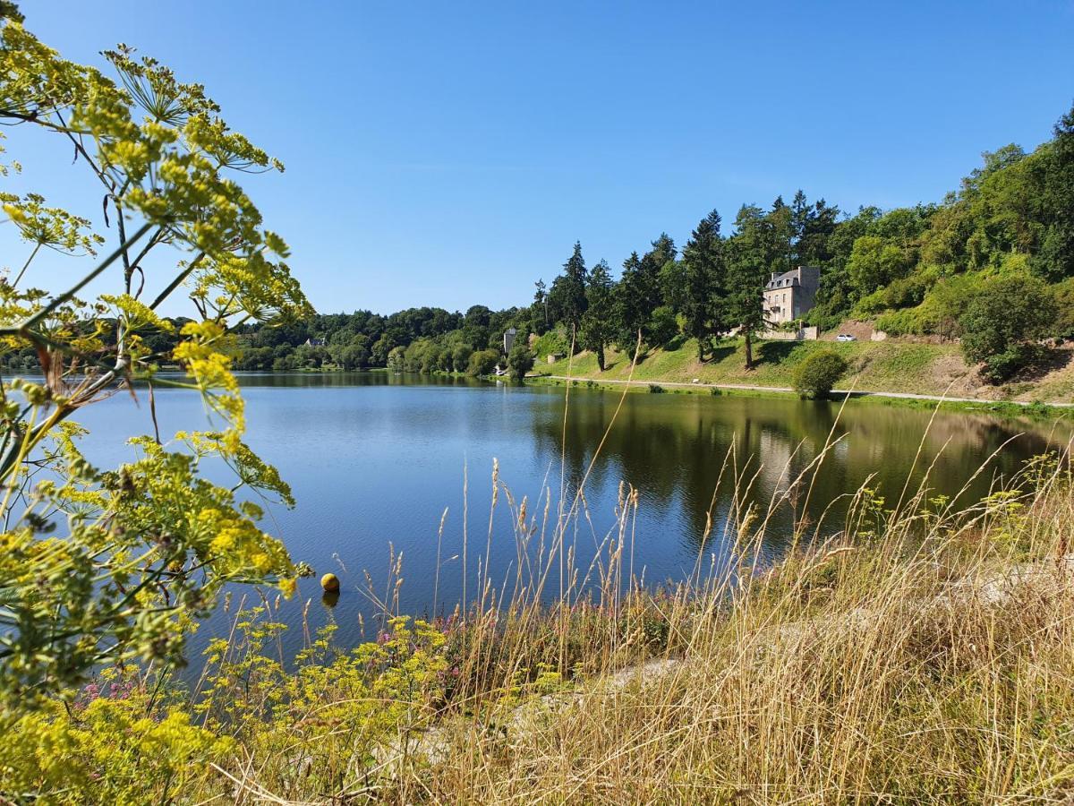 Les Forges Du Lou Apartment Jugon-les-Lacs Exterior foto